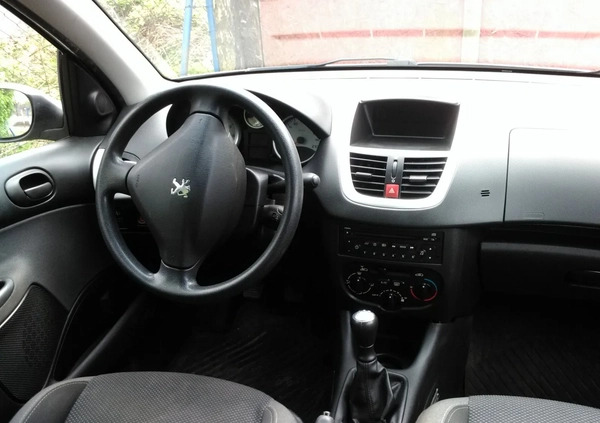 Peugeot 206 cena 12999 przebieg: 131500, rok produkcji 2010 z Gdańsk małe 92